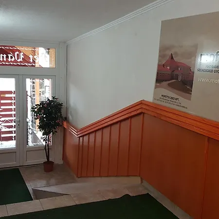 Bed & Breakfast Ket Vandor Fogado Mátraderecske