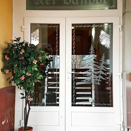 Ket Vandor Fogado Bed & Breakfast Mátraderecske