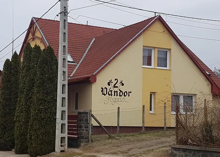 Ket Vandor Fogado Bed & Breakfast 3*